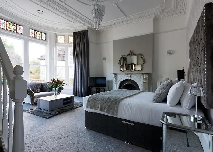 Clifton House Bed and Breakfast Bristol