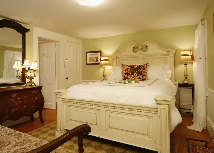 Beach & King Street Inn Rockport