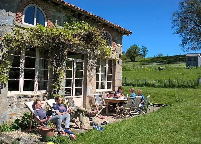 Abbaye Du Palais Bed and Breakfast Thauron