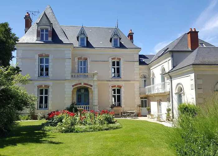 La Roseraie Neuville-du-Poitou