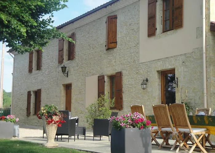 Bed and Breakfast Domaine de Poudos à Auterive 