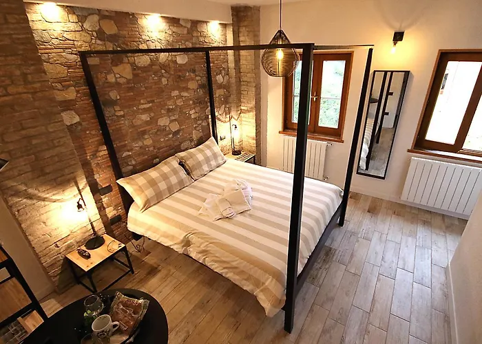 Bed and Breakfast La Maesta' Langhirano