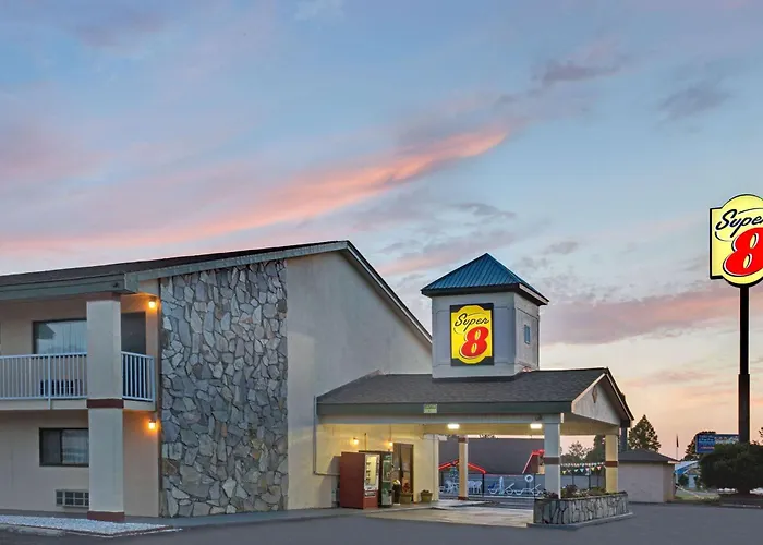 Super 8 By Wyndham Shelby