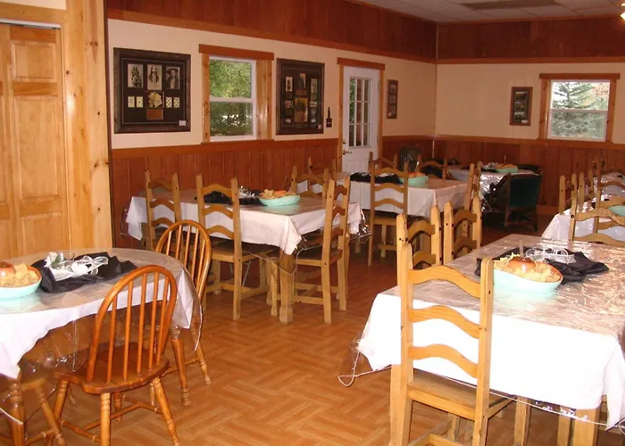 Lonesome Dove Ranch Bed & Breakfast Kalispell