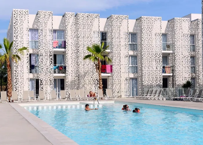 Appart'Hotel Odalys Nakâra