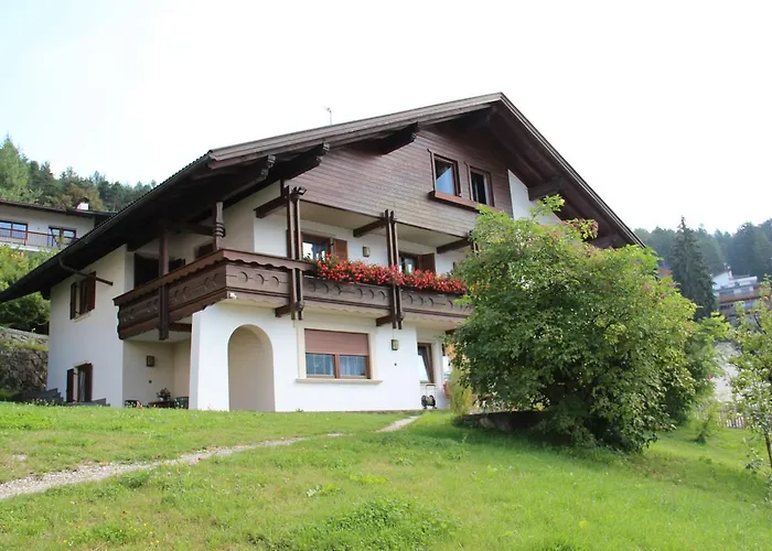 Haus Peskoller Bed and Breakfast Perca