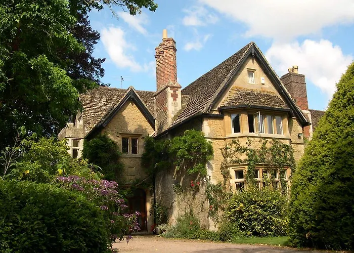 Lullington House