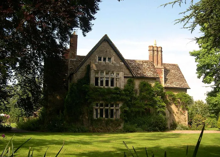 Lullington House