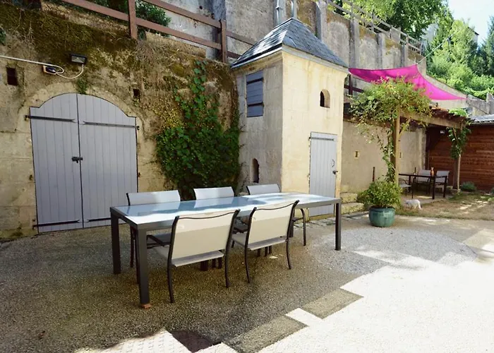 Les Trois Fontaines Bed and Breakfast Poitiers