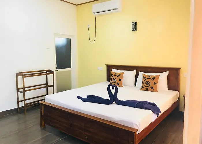 Ocean Gate Negombo Bed and Breakfast
