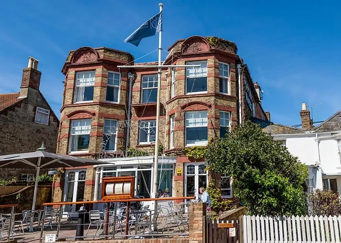 The Seaview Hotel And Restaurant