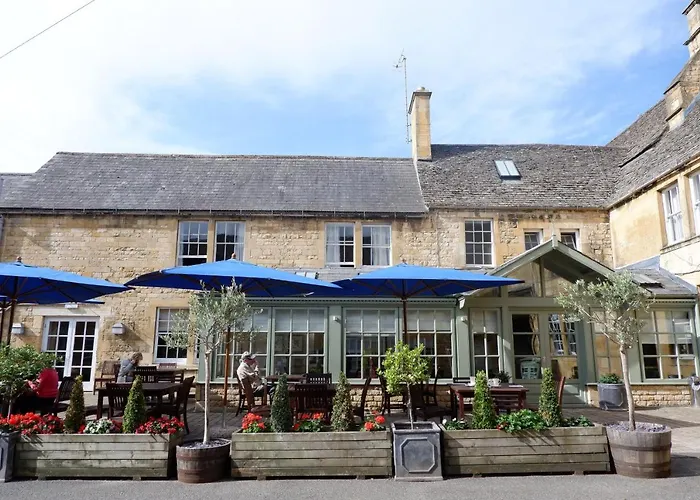 Noel Arms - "A Bespoke Hotel"