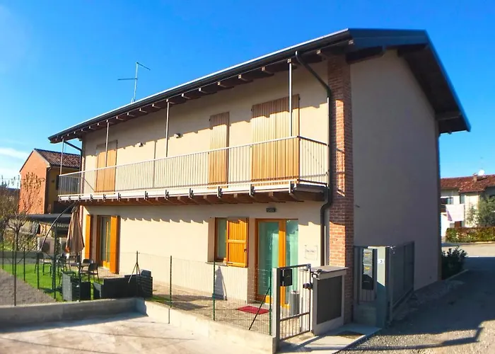Bonne Nuit Guest House Azzano San Paolo