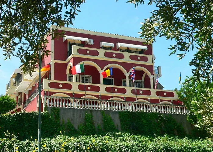 Apraos Bay Hotel