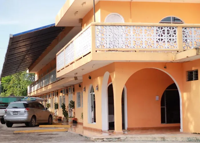 Hotel Bugambilias