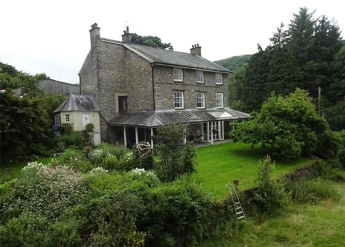 Plas Esgair Llanbrynmair