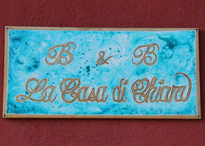 Bed and Breakfast La casa di Chiara Diano dʼAlba