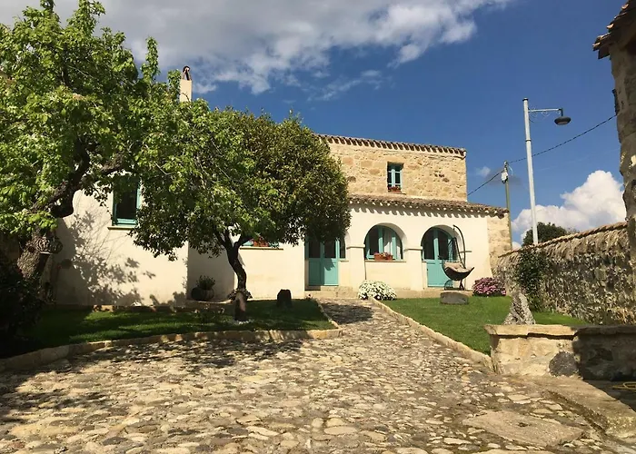 B&B Su Strintu Tuili