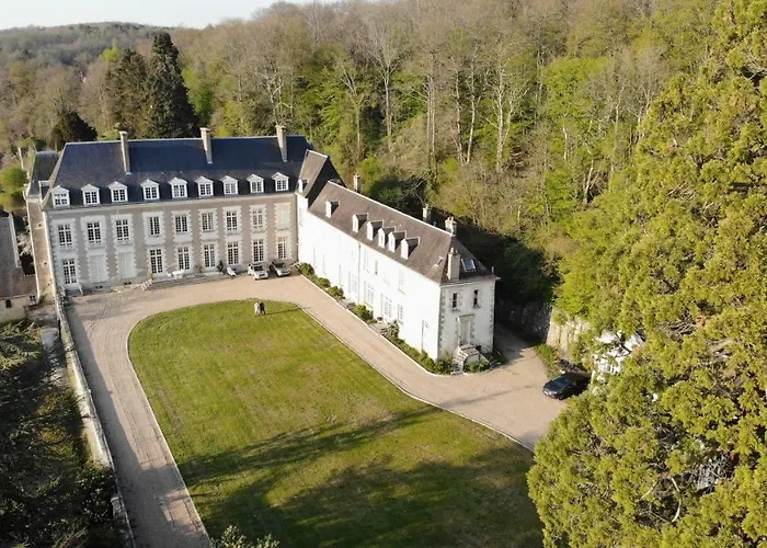 Château de Saint Ouen les Vignes