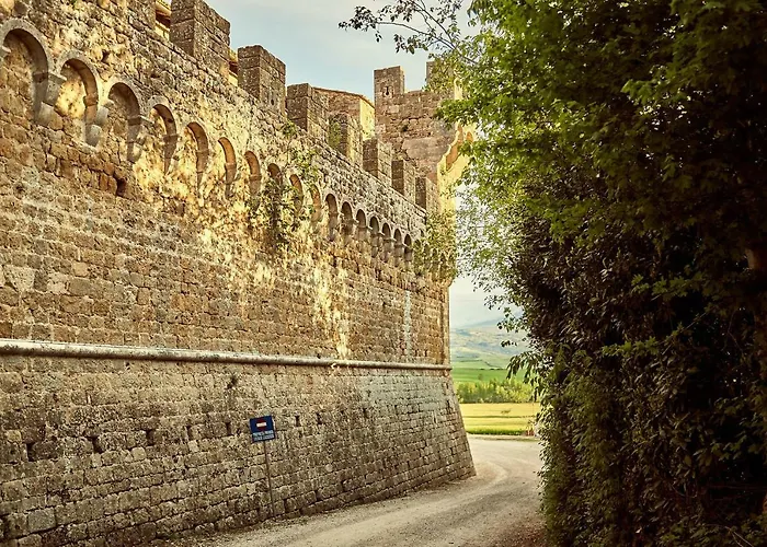 Il Mastio Di Spedaletto Bed & Breakfast Pienza