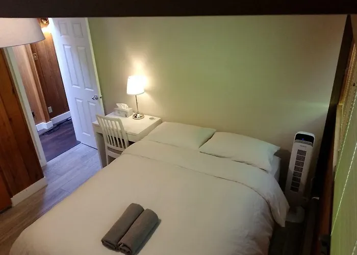 City Gardens Suites B&B