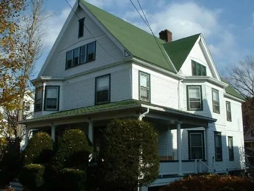 Wayne On Main Bed & Breakfast Honesdale