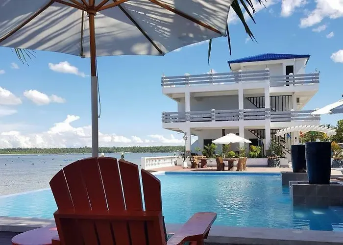 Casa Almarenzo Bed & Breakfast Bolinao