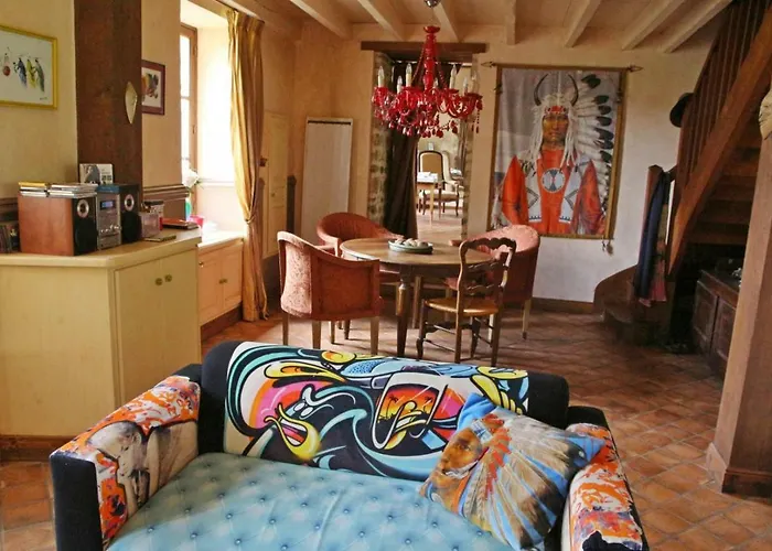 Bed and Breakfast Chez Claire à Chamborand