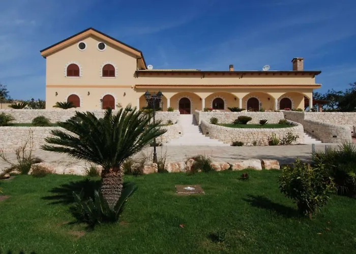 Villa Giulia - Sicilian Luxury Garden