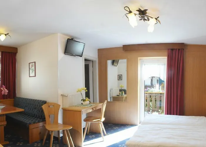 Bed and Breakfast Garni Emma Arabba