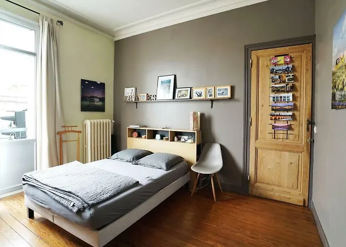 Bed and Breakfast Au Petit Bonheur à Talence