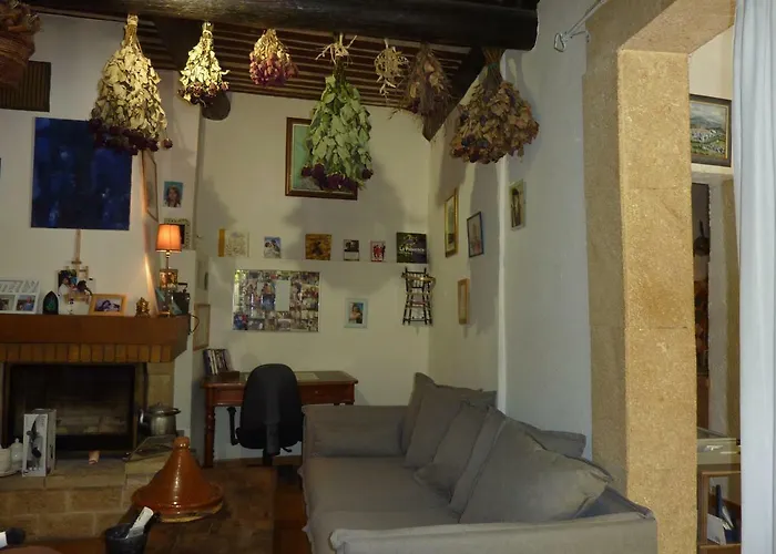 Gite Fa Mille Maison Bleu Robion en Luberon