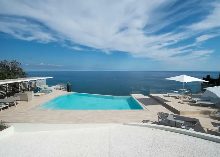 B&B Capo Torre Resort&SPA Albisola Superiore