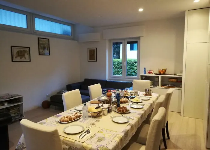 B&B Rosa Blu Côme