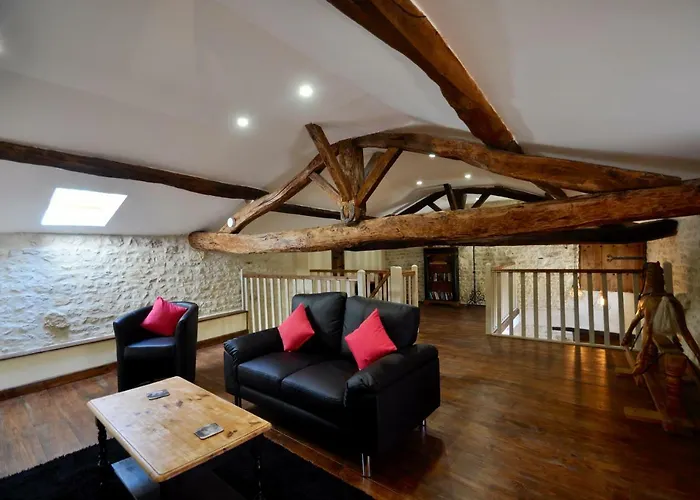 Bed and Breakfast Chez Fins Bois à Nere