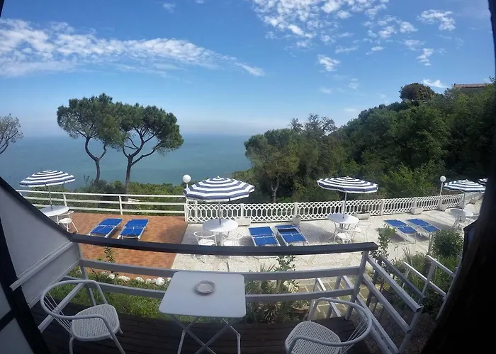 Bed and Breakfast Sea View Sirolo di Amedeo