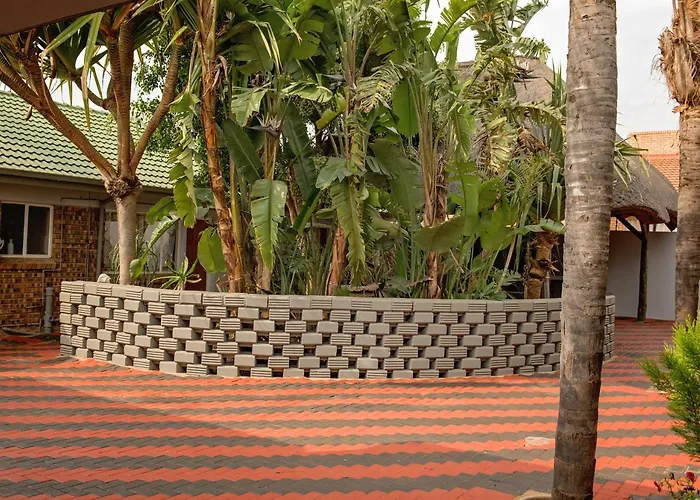 Savannah Guest House