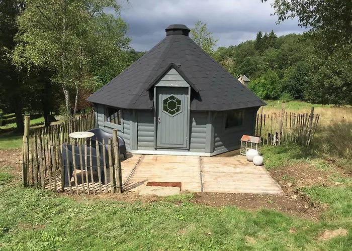 La Cabane De L'Atelier Bomal