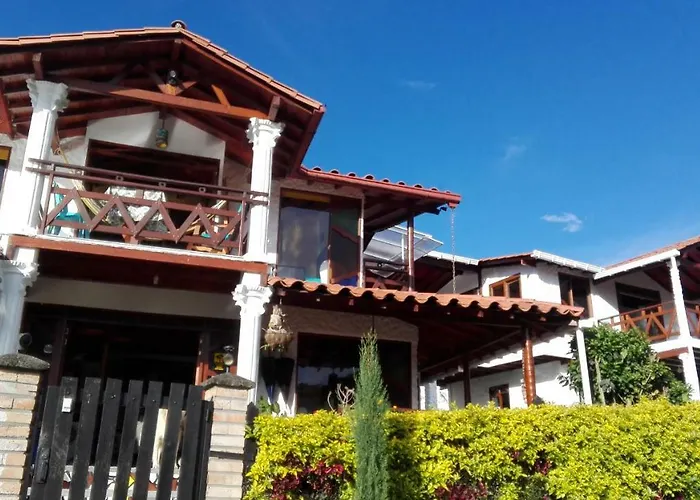 Bed and Breakfast Coliving La Boira Jardín