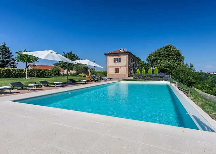 Alta Villa The Countryhouse Adults Only Boutique Bnb Vigliano d'Asti