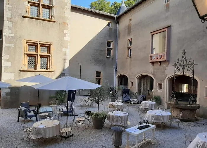Chateau De Varennes