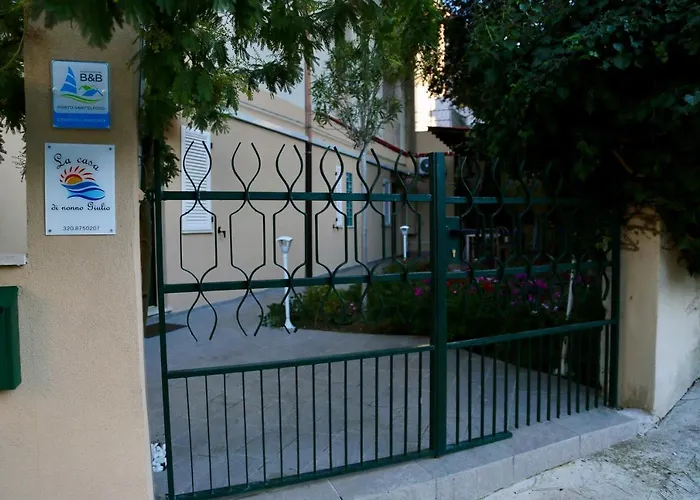 Bed and Breakfast La casa di nonno Giulio Porto SantʼElpidio