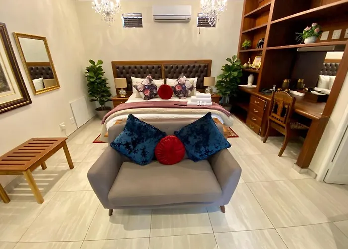 Waterkloof Guest House