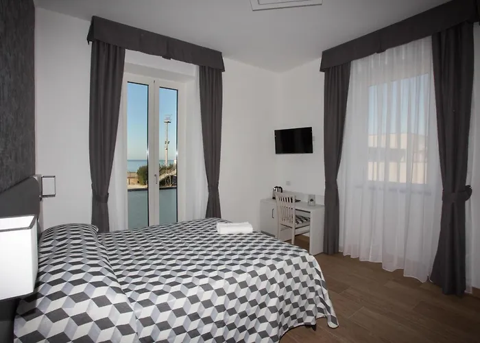 Guesthouse Porto di Roma Civitavecchia