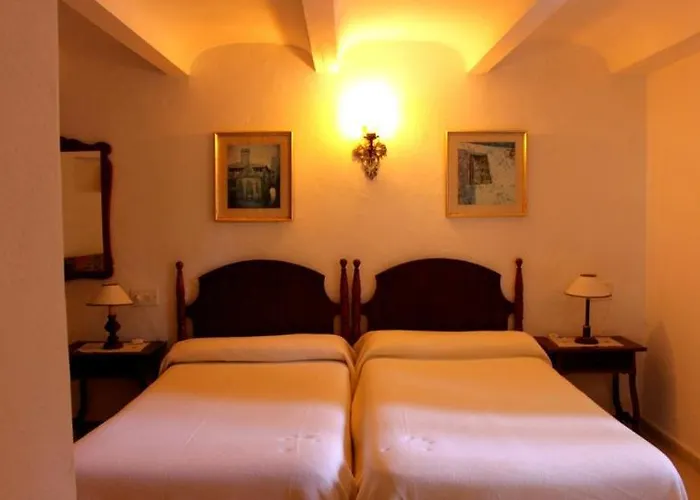 Hostal Los Pinos Cala de Sant Vicenc