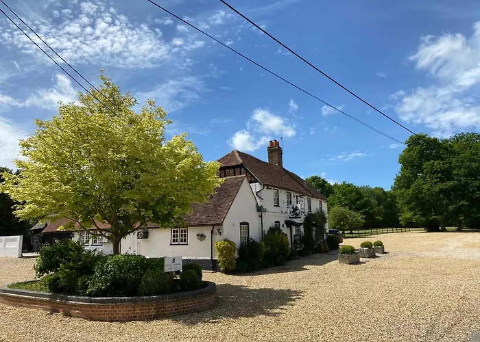 George & Dragon Country Pub & Hotel Wolverton Townsend