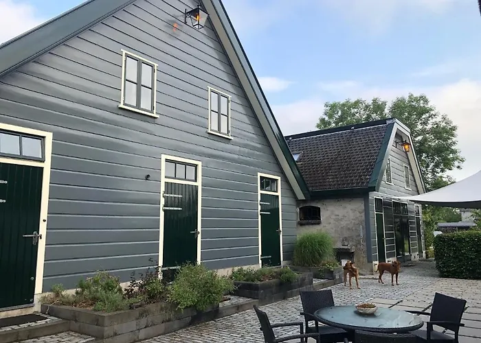 Boerenhofstede de Overhorn Weesp