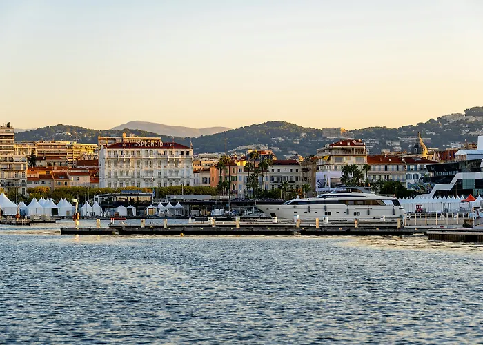 Bed and Breakfast Les Fleurs Cannes